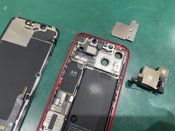 iPhone13カメラ修理