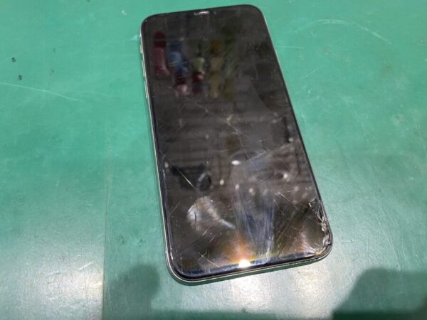 iPhone7修理前