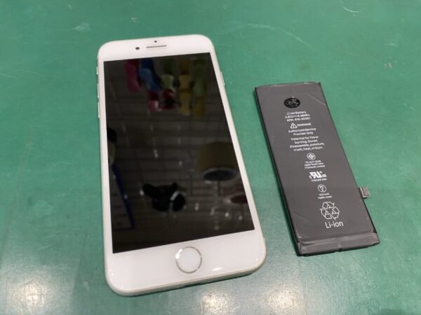 iPhoneSE2バッテリー交換