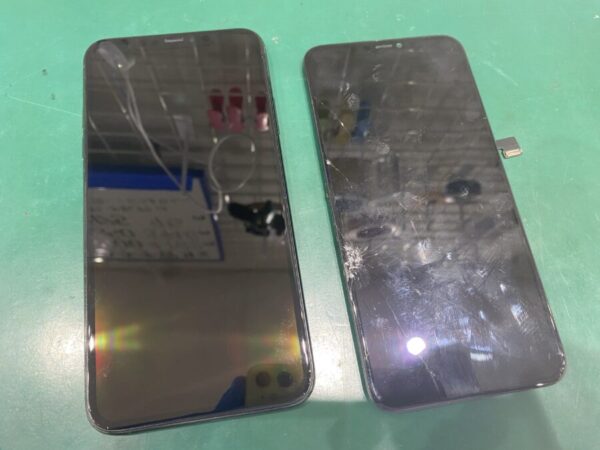 iPhone11ProMax 画面交換修理後