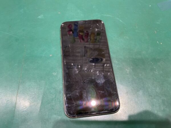 iPhone11Pro 水没