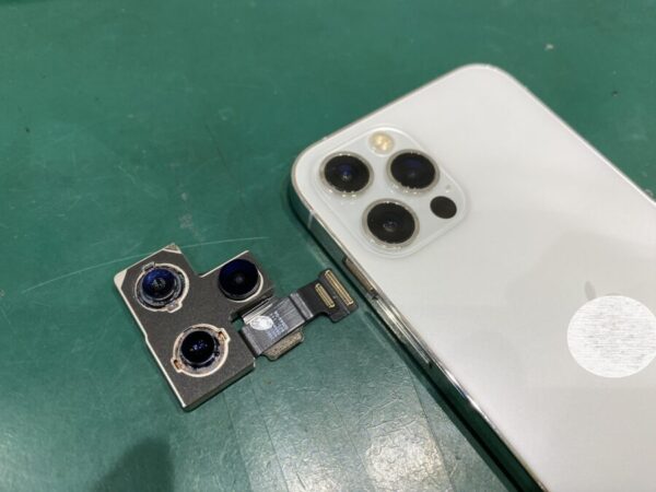iPhone12Pro カメラレンズ交換 カメラ本体交換