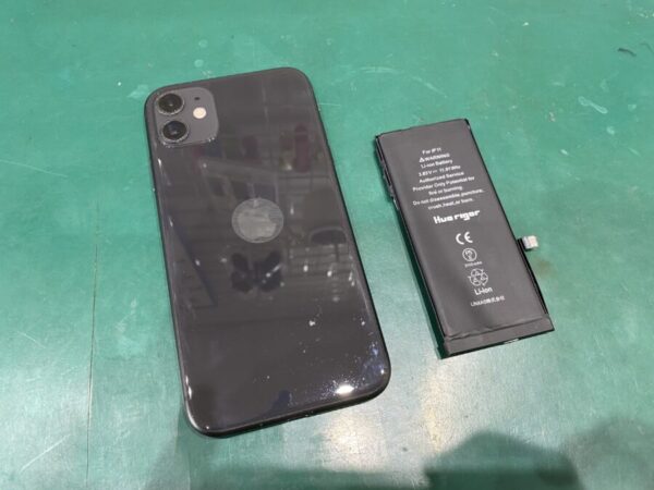 iPhone11 バッテリー交換