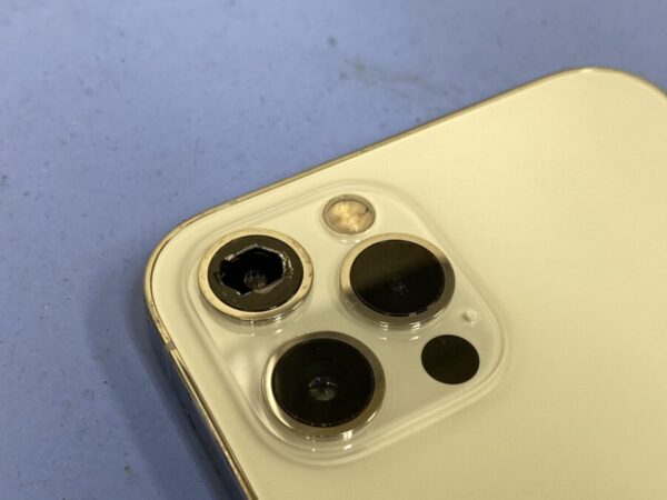 iPhone12Pro カメラレンズ交換前