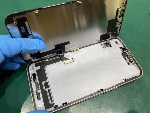 iPhone14 画面交換