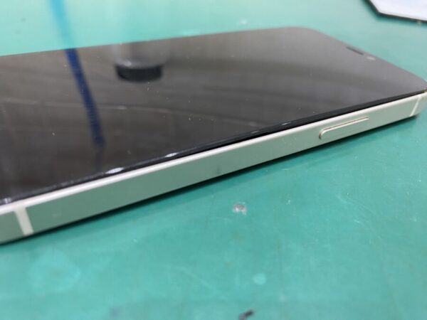 iPhone12mini バッテリー交換前 