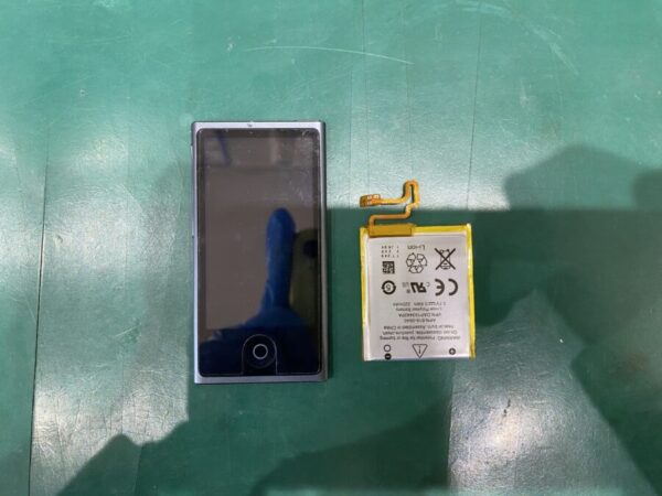 iPodnano第7世代 バッテリー交換