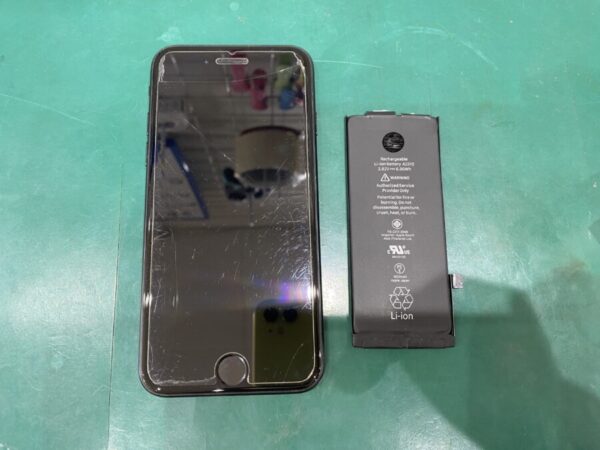 iPhoneSE2 バッテリー交換