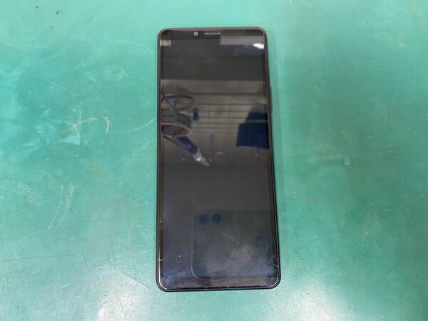 Xperia10Ⅱ 画面破損